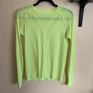 Lululemon Runners Long Sleeve